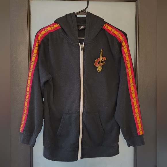 Boys Black Full Zip Cleveland Cavaliers Hoodie - Picture 1 of 4
